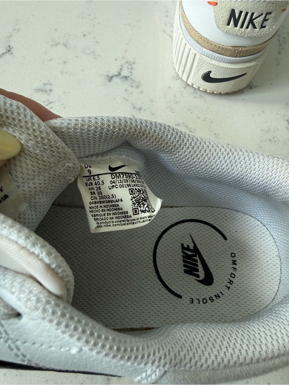 Nike Women's Court Legacy Lift Shoes - Picture 3 of 5
